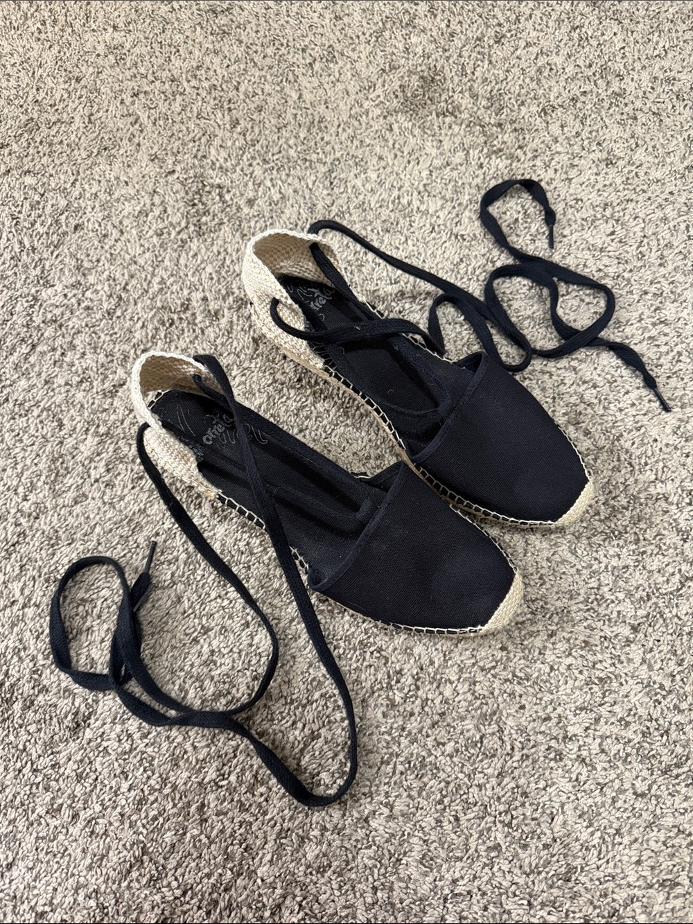 Handmade in Spain! Black Lace-Up Espadrilles with Jute Trim